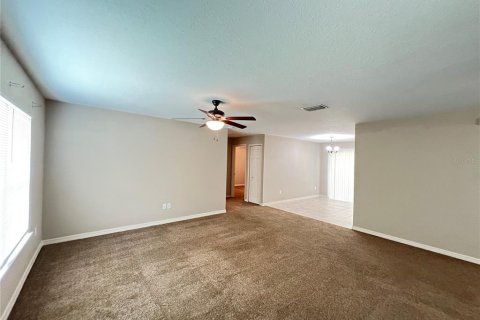Villa ou maison à louer à Ocala, Floride: 3 chambres, 123.65 m2 № 1829511 - photo 8