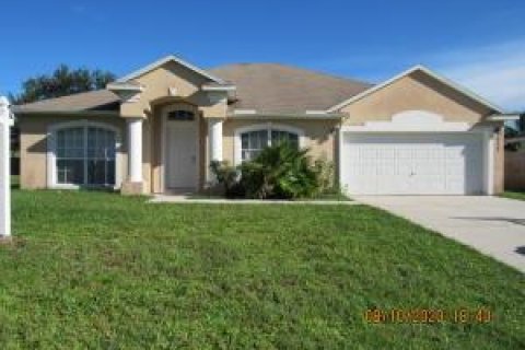 Villa ou maison à Port St. Lucie, Floride 3 chambres, 168.52 m2 № 2388444