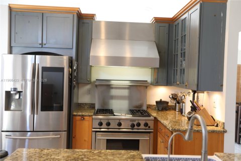 Купить виллу или дом в Мирамар, Флорида 4 спальни, № 2028205 - фото 16