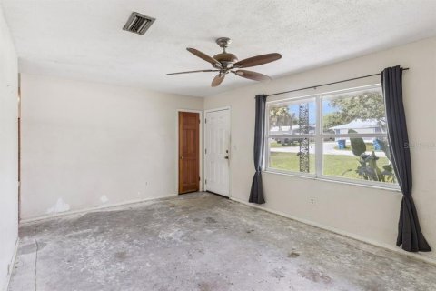 Casa en venta en Lake Wales, Florida, 4 dormitorios, 153.57 m2 № 2386200 - foto 6