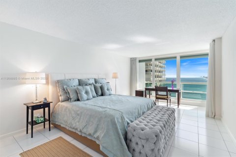 Снять в аренду кондоминиум в Форт-Лодердейл, Флорида 1 спальня, 103.03м2, № 1965801 - фото 12