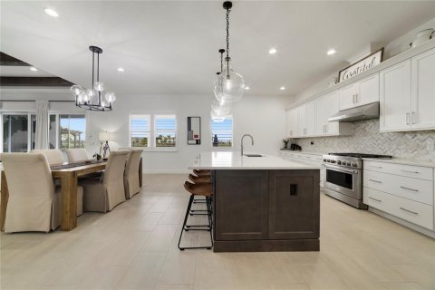 Villa ou maison à vendre à Orlando, Floride: 6 chambres, 460.24 m2 № 1815225 - photo 17