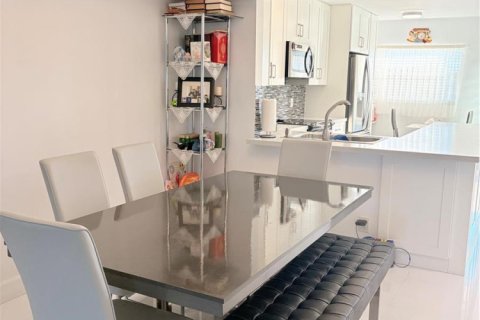 Copropriété à vendre à Boca Raton, Floride: 2 chambres, 120.77 m2 № 2153959 - photo 5