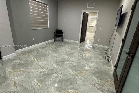 Apartment in Homestead, Florida 1 bedroom № 2042068 - photo 3