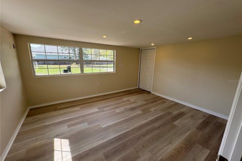 Casa en alquiler en Gainesville, Florida, 3 dormitorios, 188.03 m2 № 1840058 - foto 6