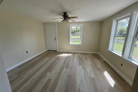 Casa en alquiler en Gainesville, Florida, 3 dormitorios, 188.03 m2 № 1840058 - foto 5