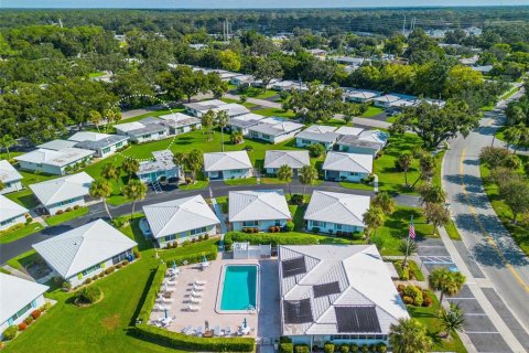 House in Sarasota, Florida 2 bedrooms, 111.48 sq.m. № 1915026 - photo 30