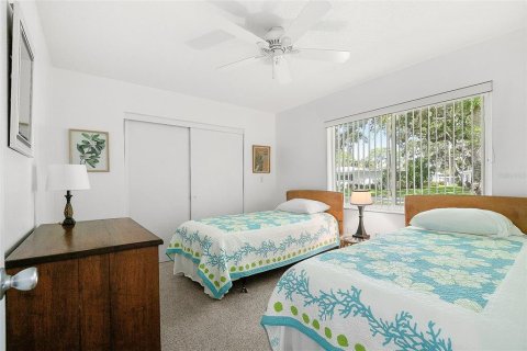 House in Sarasota, Florida 2 bedrooms, 111.48 sq.m. № 1915026 - photo 27