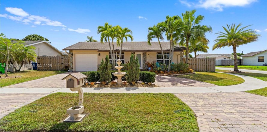 Дом в Санрайз, Флорида 3 спальни, 141.58м2 № 2043637