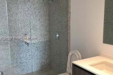 Condominio en venta en Miami, Florida, 2 dormitorios, 119.01 m2 № 1936252 - foto 5
