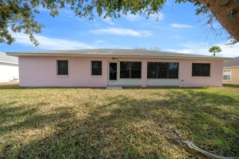 House in Ocala, Florida 3 bedrooms, 173.08 sq.m. № 1514944 - photo 10