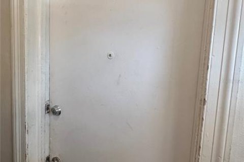 Appartement à louer à Saint Petersburg, Floride: 1 chambre, 65.03 m2 № 2096417 - photo 2