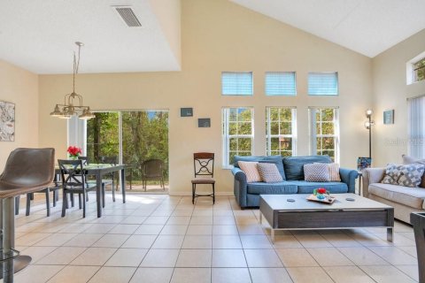 Townhouse in Kissimmee, Florida 4 bedrooms, 152.82 sq.m. № 1717890 - photo 4