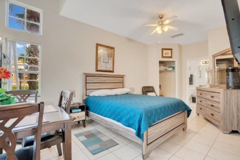 Townhouse in Kissimmee, Florida 4 bedrooms, 152.82 sq.m. № 1717890 - photo 14