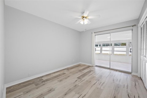 Villa ou maison à louer à Saint Petersburg, Floride: 2 chambres, 112.6 m2 № 2096042 - photo 27