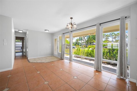 Villa ou maison à louer à Saint Petersburg, Floride: 2 chambres, 112.6 m2 № 2096042 - photo 22