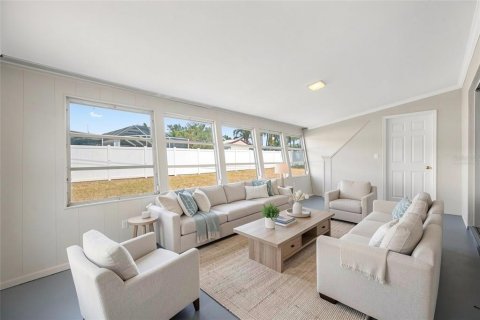 Villa ou maison à louer à Saint Petersburg, Floride: 2 chambres, 112.6 m2 № 2096042 - photo 13