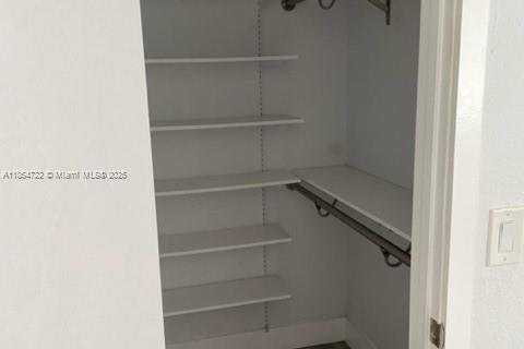 Купить кондоминиум в Санрайз, Флорида 2 спальни, 98.94м2, № 1874863 - фото 3