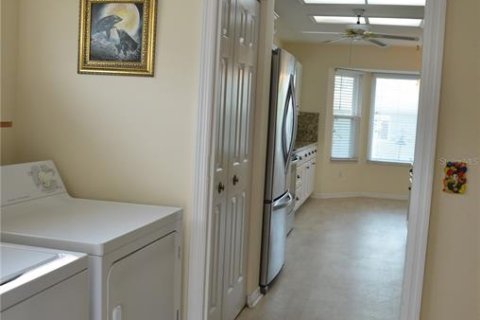 House in Ocala, Florida 2 bedrooms, 159.88 sq.m. № 1519289 - photo 27
