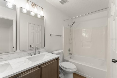 Villa ou maison à louer à Orlando, Floride: 4 chambres, 177.72 m2 № 2387551 - photo 27