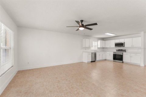 Villa ou maison à louer à Orlando, Floride: 4 chambres, 177.72 m2 № 2387551 - photo 22