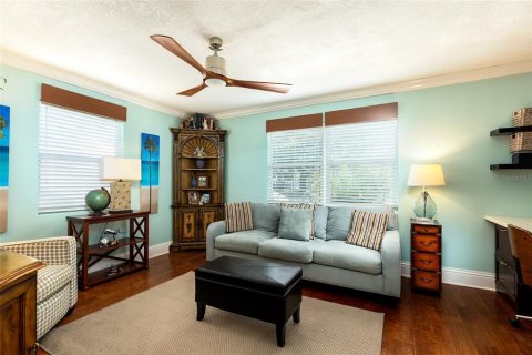 House in Orlando, Florida 3 bedrooms, 141.4 sq.m. № 2429082 - photo 15