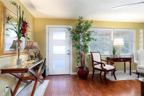 House in Orlando, Florida 3 bedrooms, 141.4 sq.m. № 2429082 - photo 4