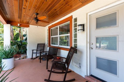 House in Orlando, Florida 3 bedrooms, 141.4 sq.m. № 2429082 - photo 3