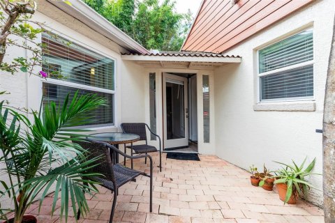 House in Orlando, Florida 3 bedrooms, 141.4 sq.m. № 2429082 - photo 22