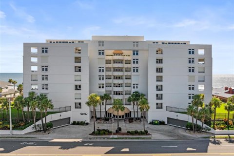 Condo in Ormond Beach, Florida, 2 bedrooms  № 1894288 - photo 2