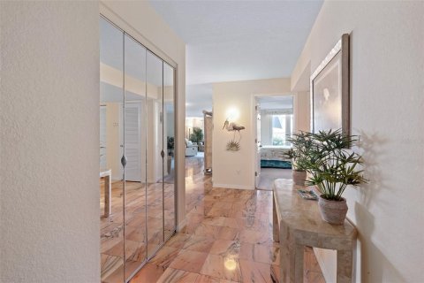 Condo in Ormond Beach, Florida, 2 bedrooms  № 1894288 - photo 8