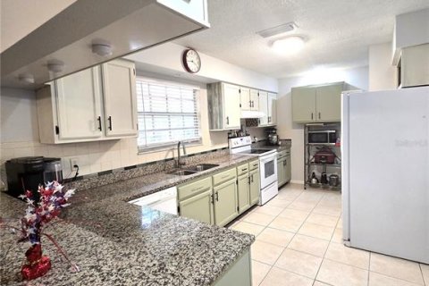 Casa en venta en Ocala, Florida, 3 dormitorios, 129.32 m2 № 1805872 - foto 11
