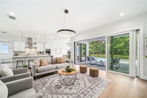 Casa en venta en Winter Park, Florida, 5 dormitorios, 291.06 m2 № 1686450 - foto 15