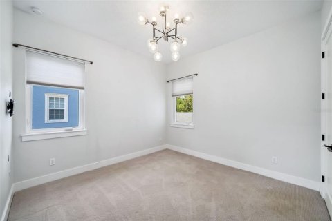 Casa en venta en Winter Park, Florida, 5 dormitorios, 291.06 m2 № 1686450 - foto 25