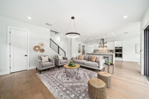 Casa en venta en Winter Park, Florida, 5 dormitorios, 291.06 m2 № 1686450 - foto 14