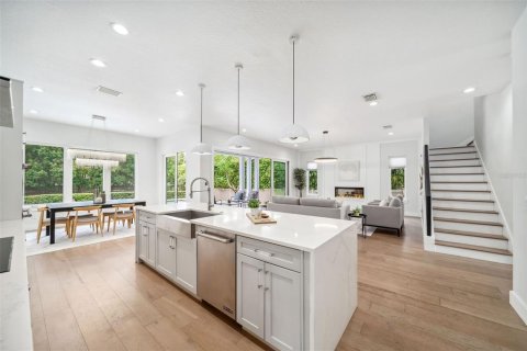 Casa en venta en Winter Park, Florida, 5 dormitorios, 291.06 m2 № 1686450 - foto 10