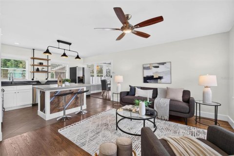 Villa ou maison à vendre à Saint Petersburg, Floride: 2 chambres, 101.45 m2 № 2425308 - photo 3