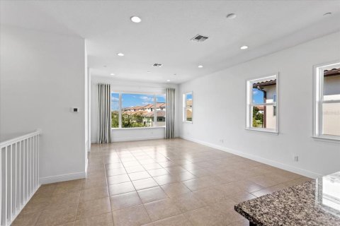 Touwnhouse à vendre à Orlando, Floride: 3 chambres, 158.68 m2 № 1911478 - photo 8