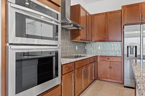 Touwnhouse à vendre à Orlando, Floride: 3 chambres, 158.68 m2 № 1911478 - photo 7