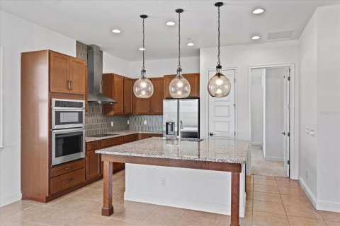 Touwnhouse à vendre à Orlando, Floride: 3 chambres, 158.68 m2 № 1911478 - photo 5