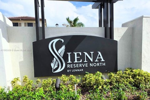 Townhouse in Miami, Florida 3 bedrooms, 168.34 sq.m. № 1954229 - photo 3