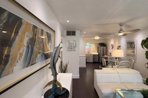 Condominio en Fort Lauderdale, Florida, 2 dormitorios  № 2085952