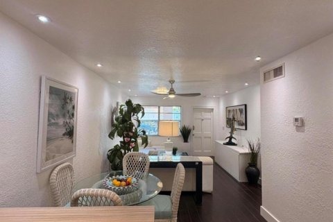Condominio en alquiler en Fort Lauderdale, Florida, 2 dormitorios, 55.74 m2 № 2085952 - foto 9