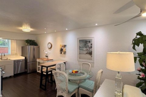 Condominio en alquiler en Fort Lauderdale, Florida, 2 dormitorios, 55.74 m2 № 2085952 - foto 5