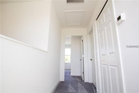 Townhouse in Davenport, Florida 3 bedrooms, 140.19 sq.m. № 2349153 - photo 5