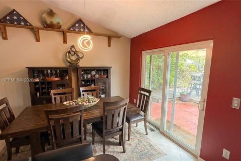 Casa en venta en Sunrise, Florida, 3 dormitorios, 102.56 m2 № 2058623 - foto 6