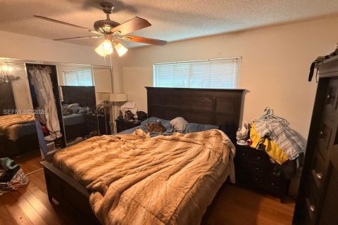 Casa en venta en Sunrise, Florida, 3 dormitorios, 102.56 m2 № 2058623 - foto 17