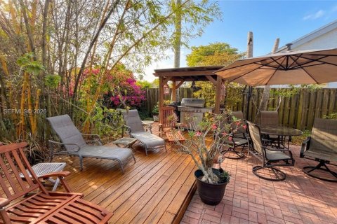 Casa en venta en Sunrise, Florida, 3 dormitorios, 102.56 m2 № 2058623 - foto 20