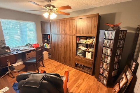 Casa en venta en Sunrise, Florida, 3 dormitorios, 102.56 m2 № 2058623 - foto 13