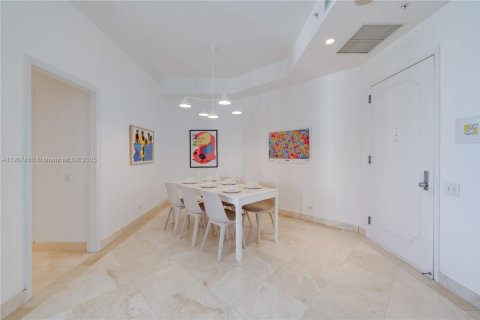 Copropriété à vendre à Miami, Floride: 2 chambres, 121.7 m2 № 2059830 - photo 18